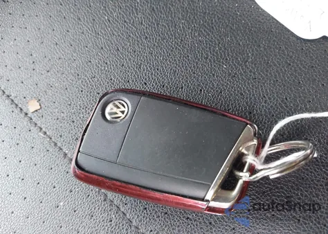 2020 Volkswagen Tiguan 2.0T Se/2.0T Se R-Line Black/2.0T Sel from USA, damaged, VIN 3VV3B7AX7LM144742